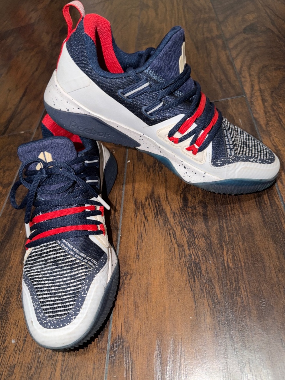 Reebok JJ Watts, Men’s Size 8